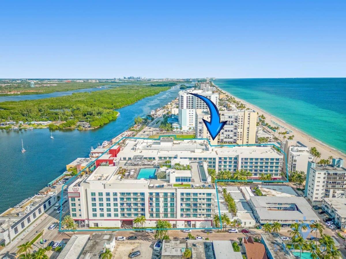 Rooftop Pool & Hot Tub - Gym - Hollywood Beach Exterior photo